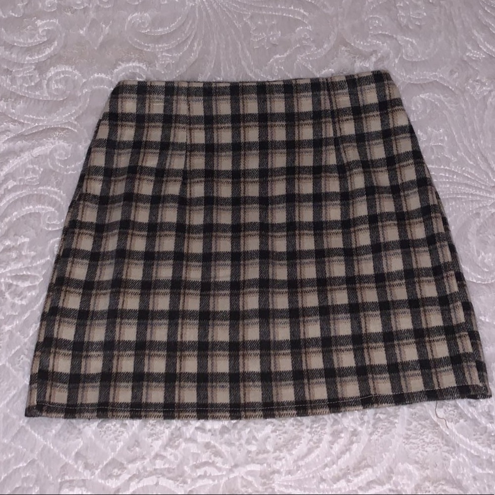 ❌sold❌windsor mini skirt BRAND NEW!!! - Picture 5 of 7